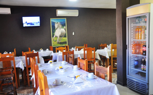La Familia Hotel