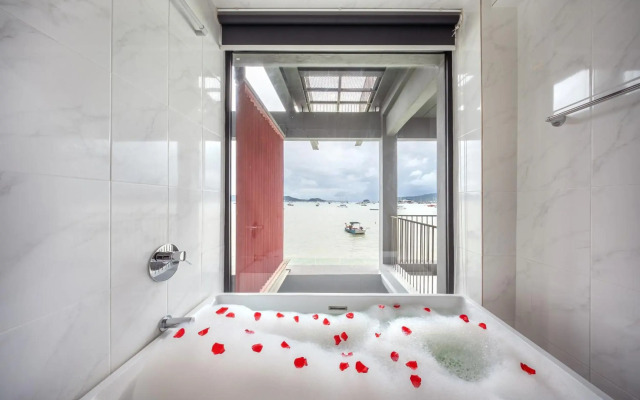 Arch39 Phuket Beach Front