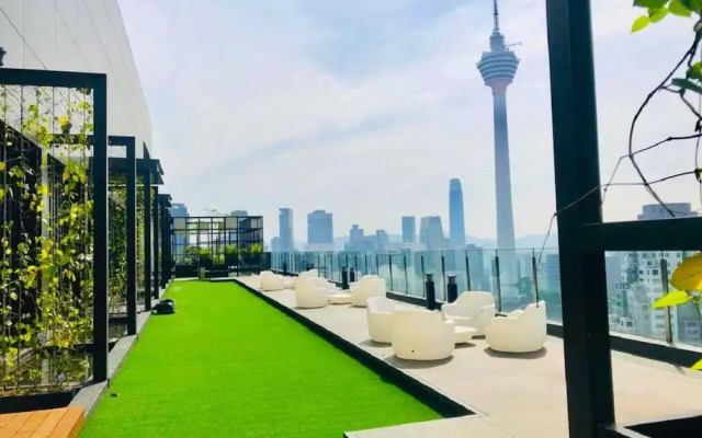 Klcc Studio With a Rooftop Garden/playground