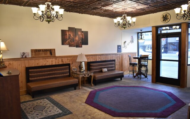 Silver Horseshoe Inn