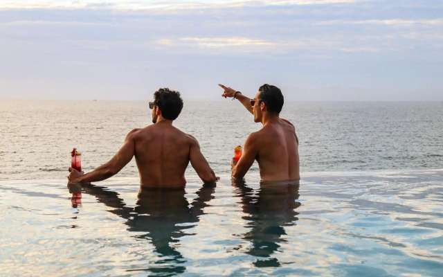 Almar Resort Luxury Beach Front Experience
