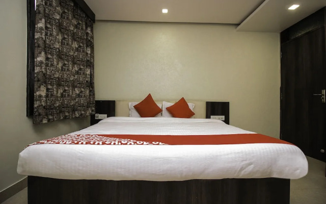 Hotel Galaxy Palace By OYO Rooms