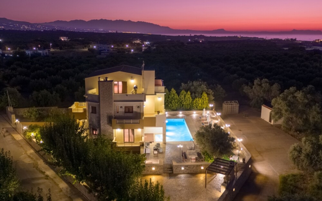 Villa 4 Seasons tangible luxury