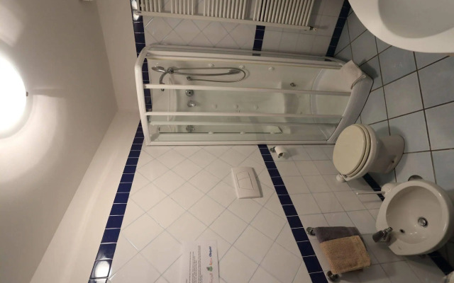 Ambrosio Relais