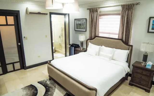 Orchids & Palms Villa