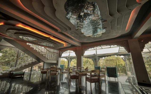 The Royal Retreat Resort and Spa