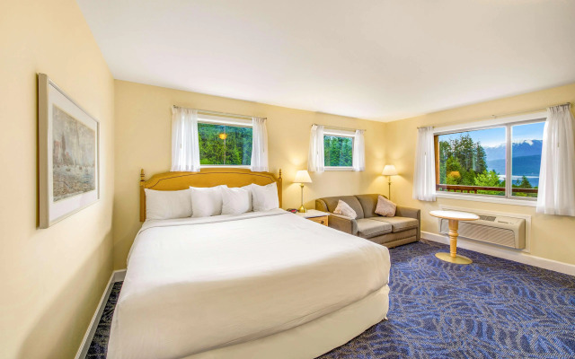 Kootenay Lakeview Resort, BW Signature Collection