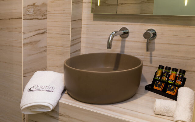 Querini Luxury Suites