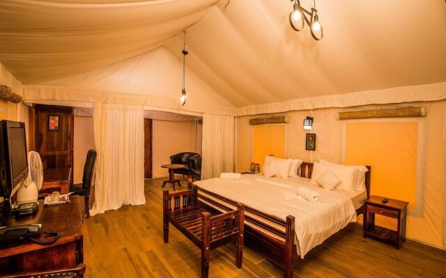 Royal Land Luxury AC Tent