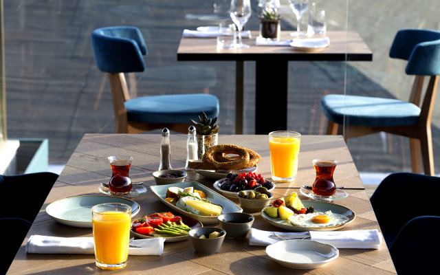 Walton Hotels Galata