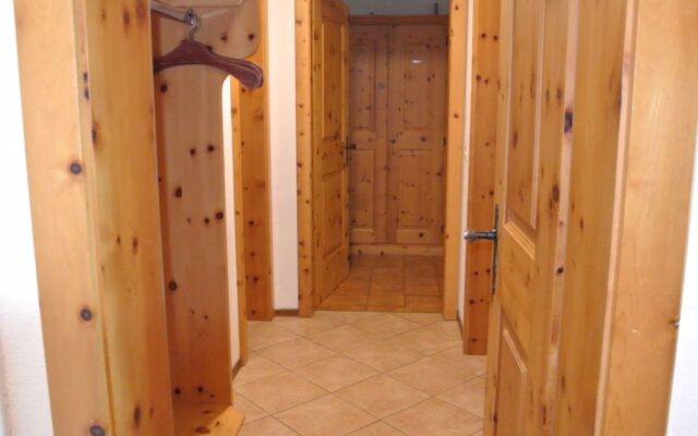 Apartment 571 Silvaplana-Surlej