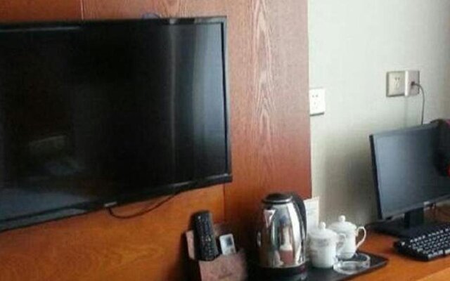 Golden Moon Business Hotel
