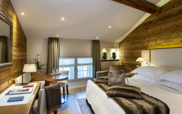 Hôtel Les Armures – Guest Rooms – Geneva
