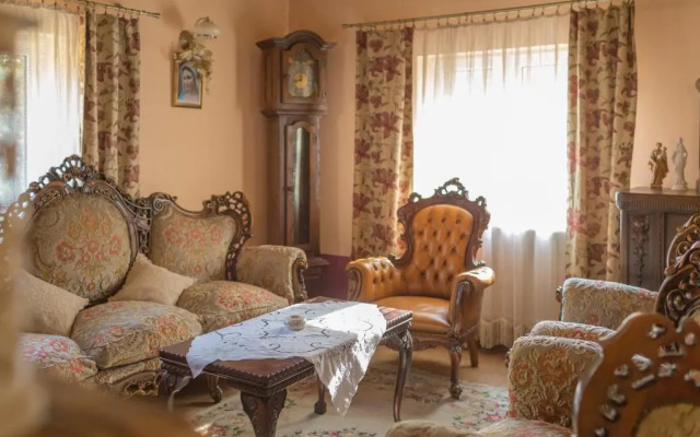 Wypoczynek pod Lipą