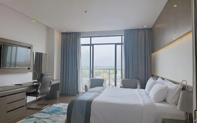 The Mira Central Park Hotel