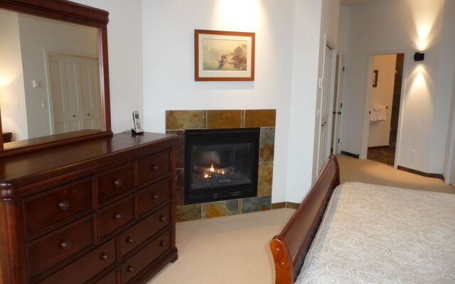 The Ridge by Natural Elements Rentals