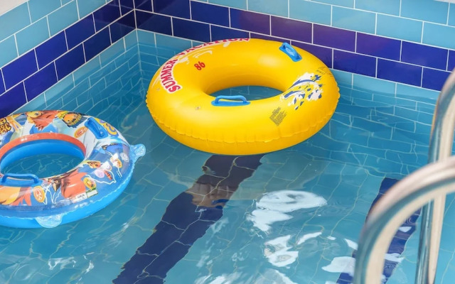 Gapyeong Reflex Pool Villa Pension