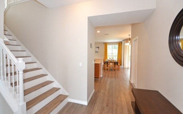 Summer Sparkle 4 Bedroom Home by RedAwning