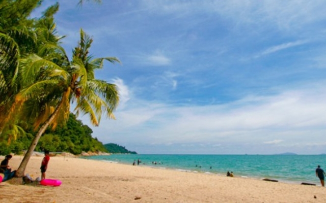 Virgo Batik Resort Teluk Batik Lumut
