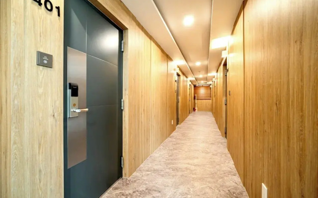 hotel77
