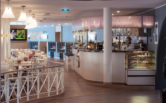Hestia Hotel Strand