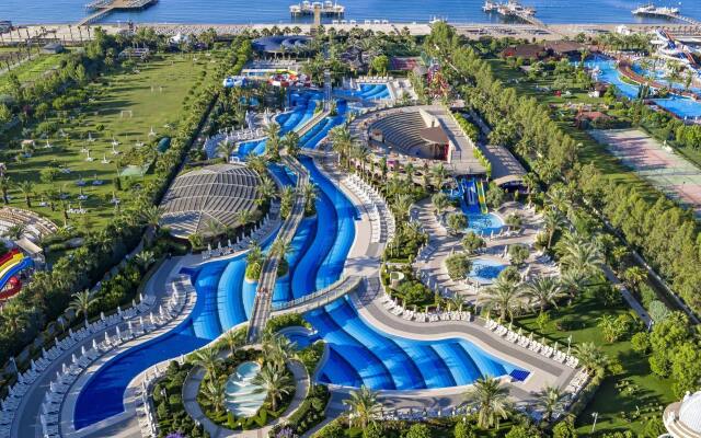 Royal Holiday Palace