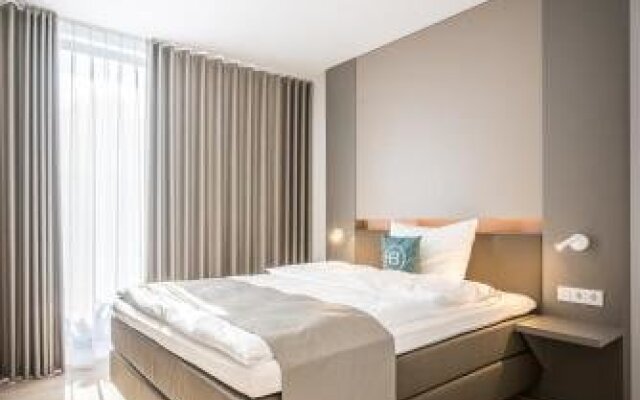 Motel B