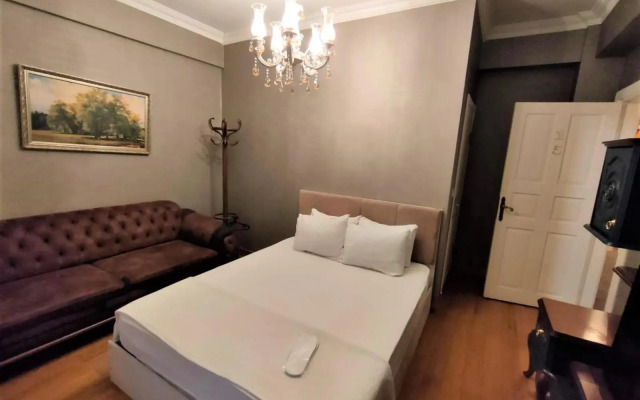 Valentine Suites Hotel