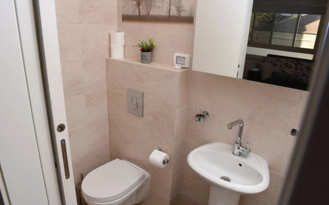 Mamilla Boutique Apartment