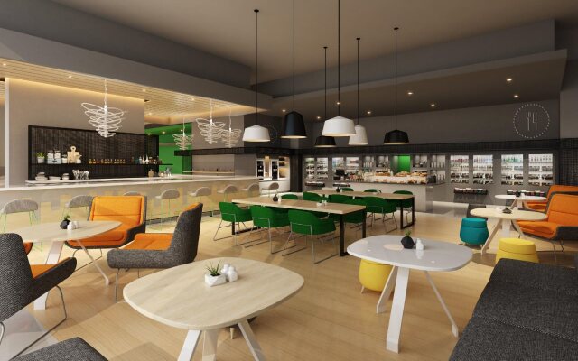 Studio M Arabian Plaza Hotel & Hotel Apartments