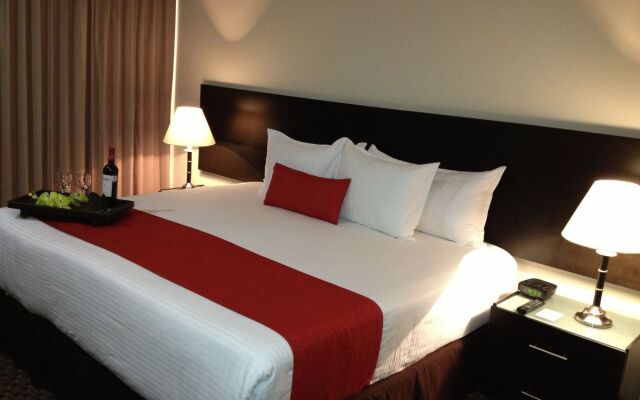 St Isidro Suites Corporate Housing SPA & Wellness Center