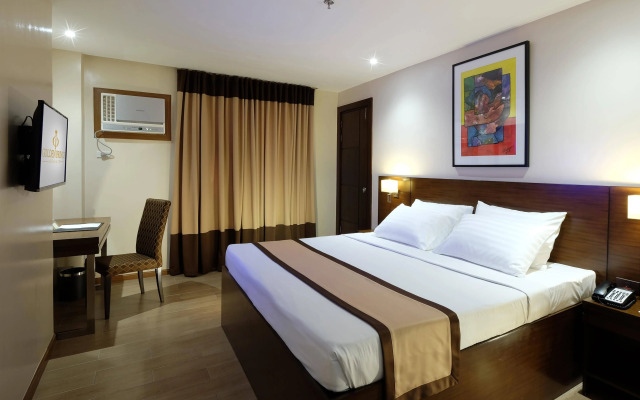 Golden Prince Hotel and Suites