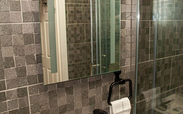 Impeccable 1-bed Apartment in Birmingham