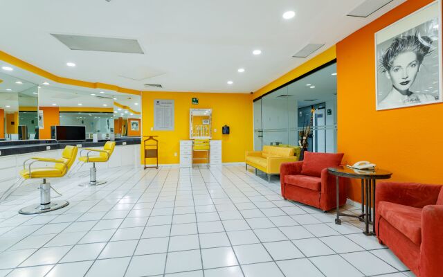 Camino Real Aeropuerto Mexico Hotel