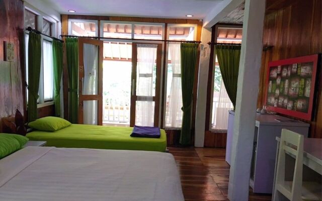 White Orchid Eco Resort