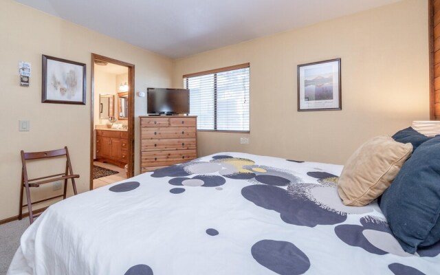 Mammoth Sierra Townhomes #25