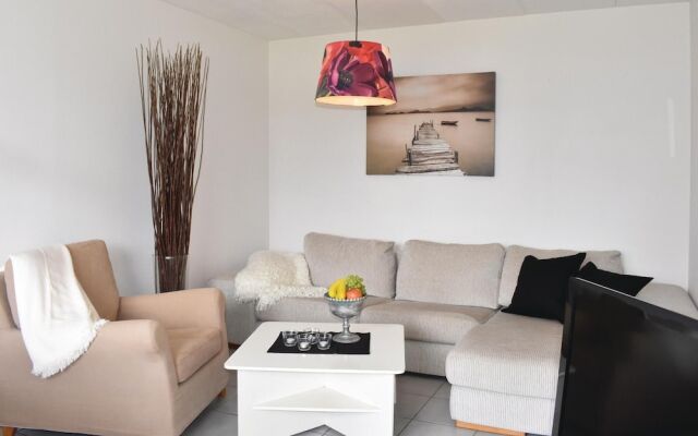 Nice Home in Borrby With 3 Bedrooms and Wifi