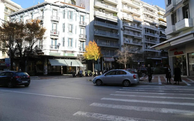 ZH Luxury Suites