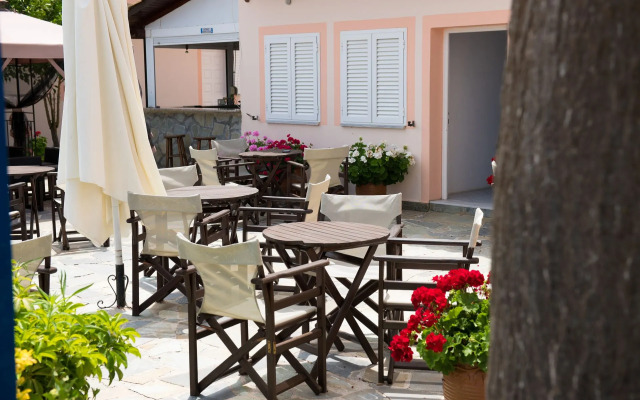 Andrianna Apartments