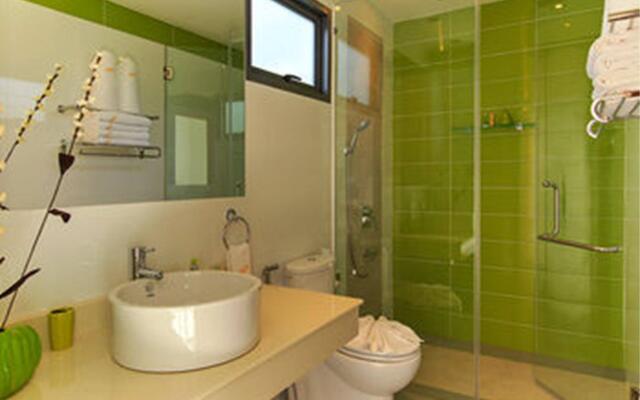 Baannaraya Pool Villas Residence