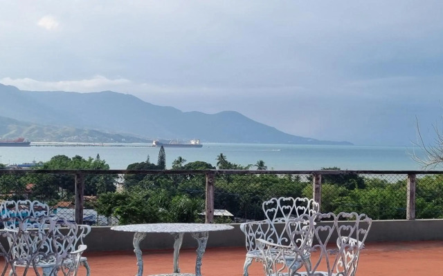 Suite Ilhabela - com varanda e vista panorâmica