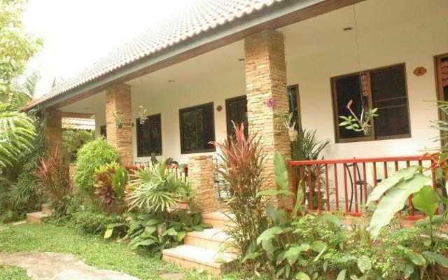 Chotika Bungalow Phuket