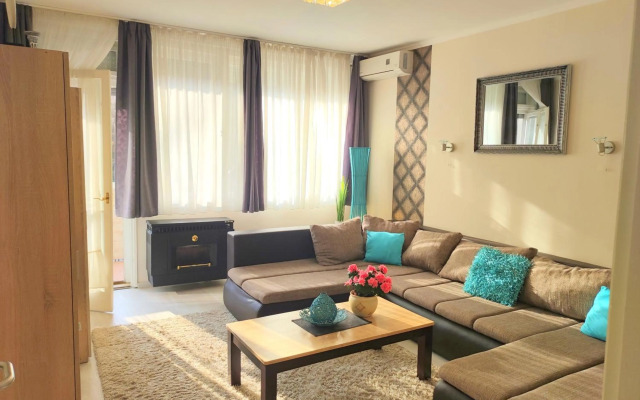 Strandfürdő Apartman