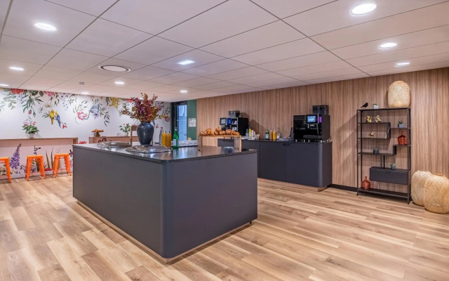 Golden Tulip Lyon Ouest Techlid Hotel & Spa
