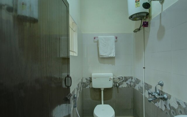 Oyo Flagship 27691 Snv Garden Main Road