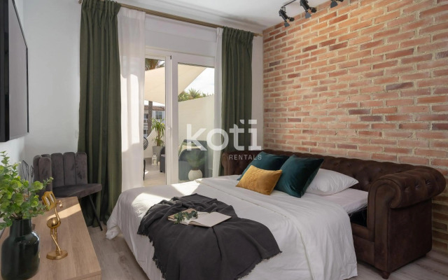 GlamUrban Flat Koti Rentals