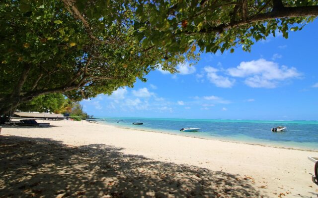 La Case Creole Beachfront Villa by StayMauritius