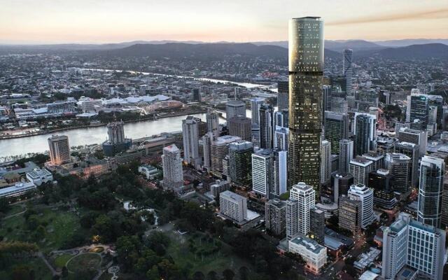 SKY Heart of BNE City 2bed APT Pool& Gym Qbn222-18