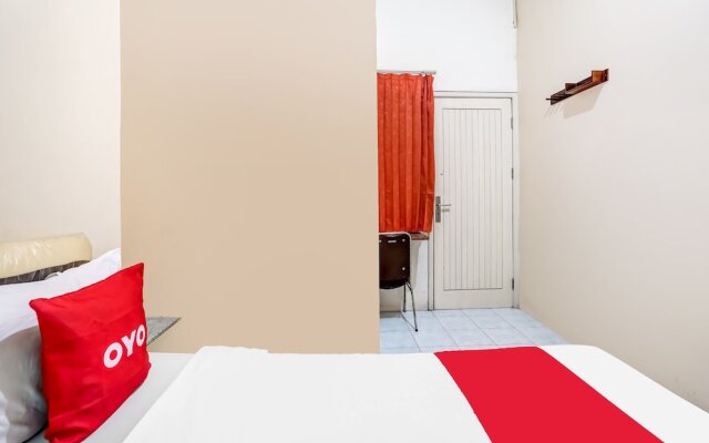 OYO 91361 Benlin D'kost Syariah