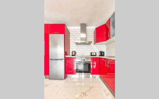 Modern apartment in Parque Royal I